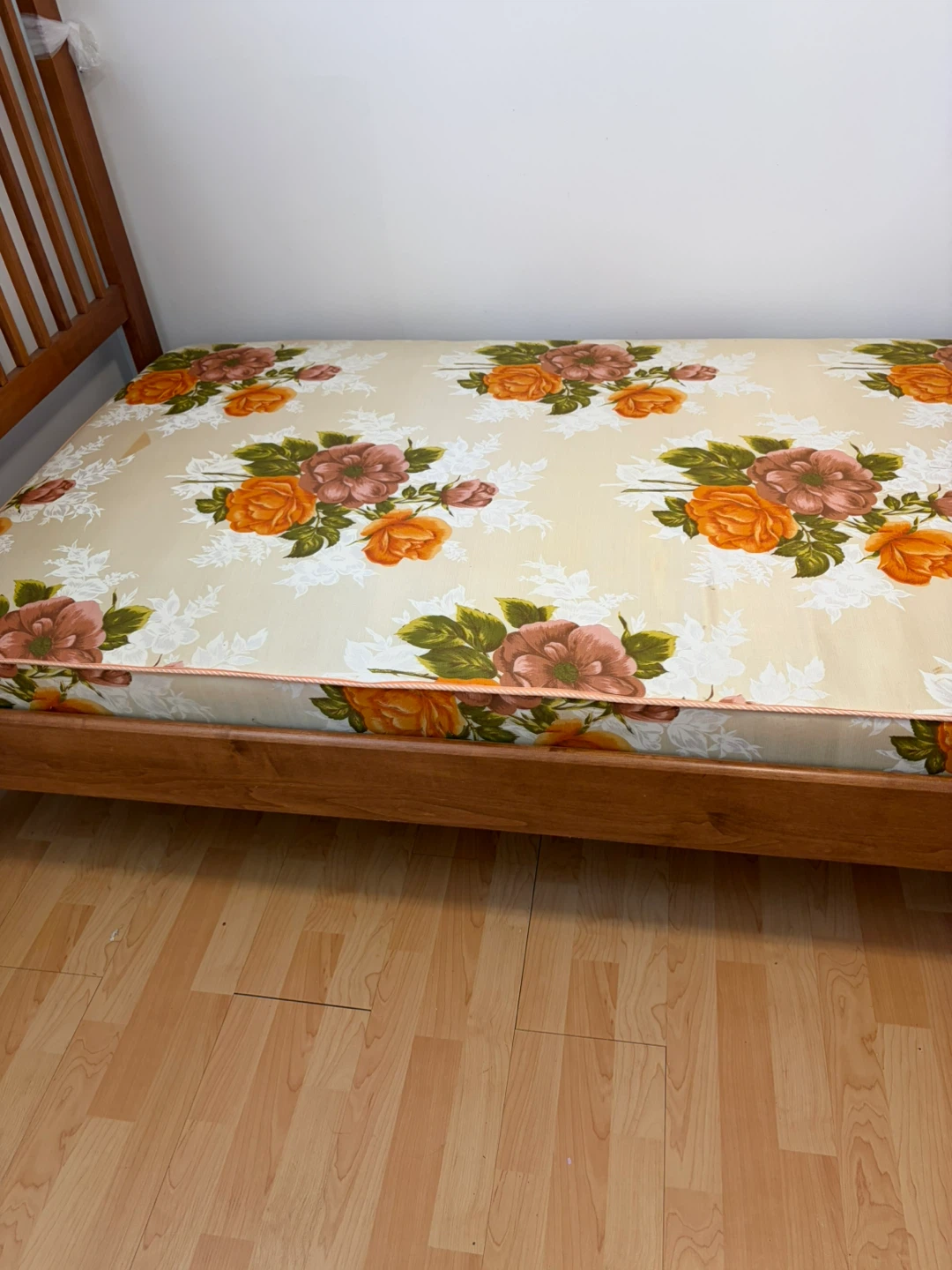 Wooden Bed Frame with Floral Mattress - photo 5