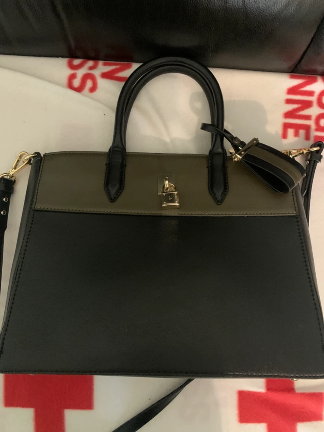 Brand new Nine West Satchel Handbag ⚽