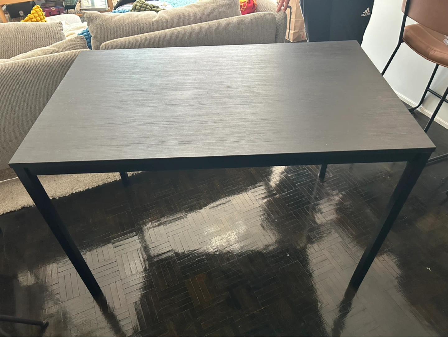 Kitchen table