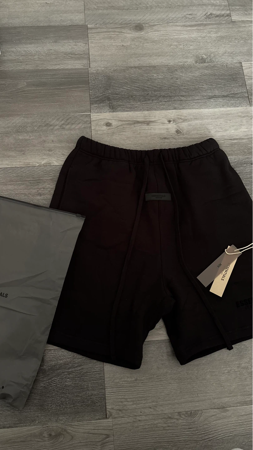 Black Essentials Shorts Size M