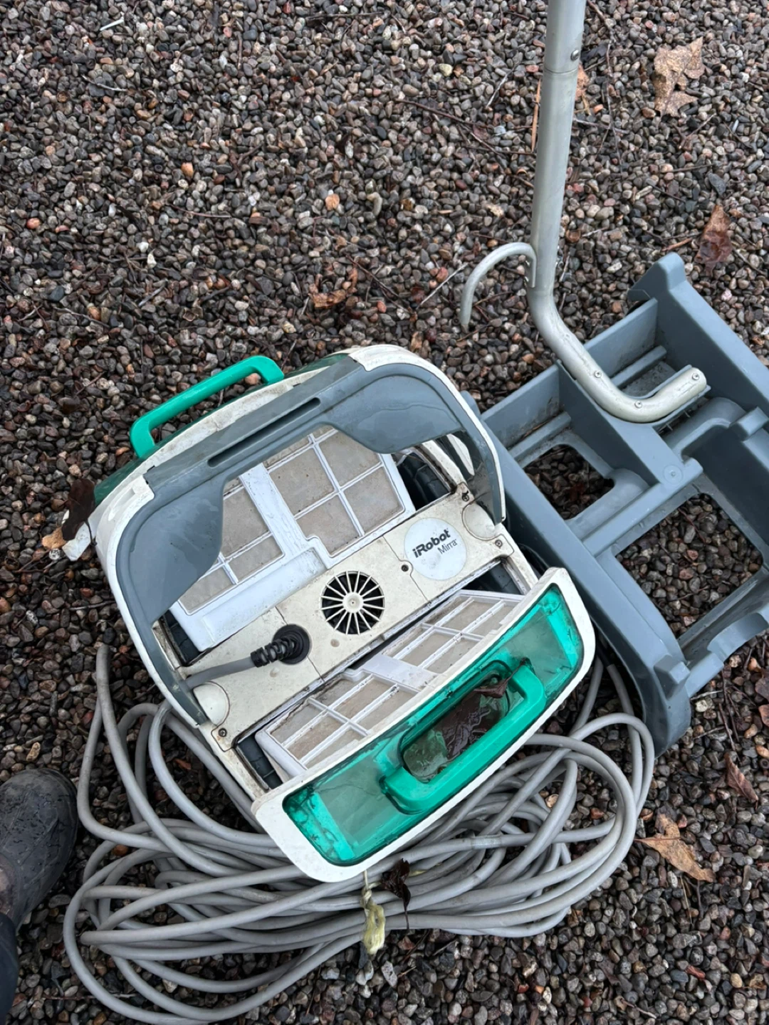 Pool Cleaner with Caddy - for parts
