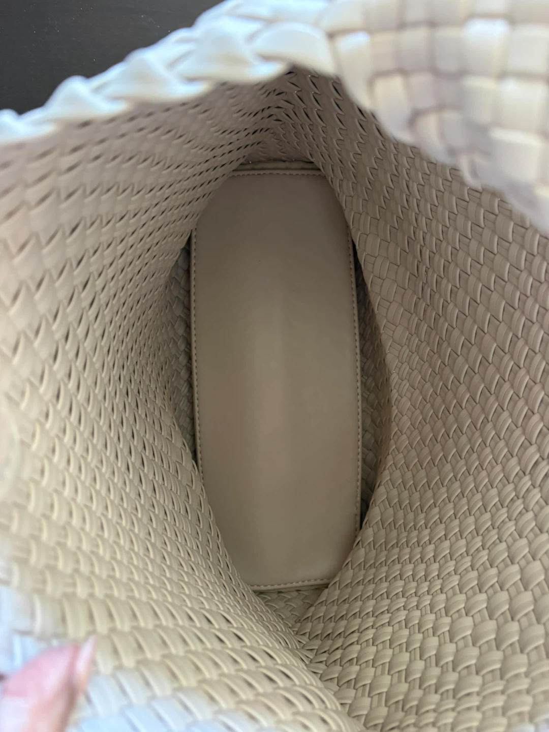 Woven Hobo Bag faux leather. NEW - photo 5