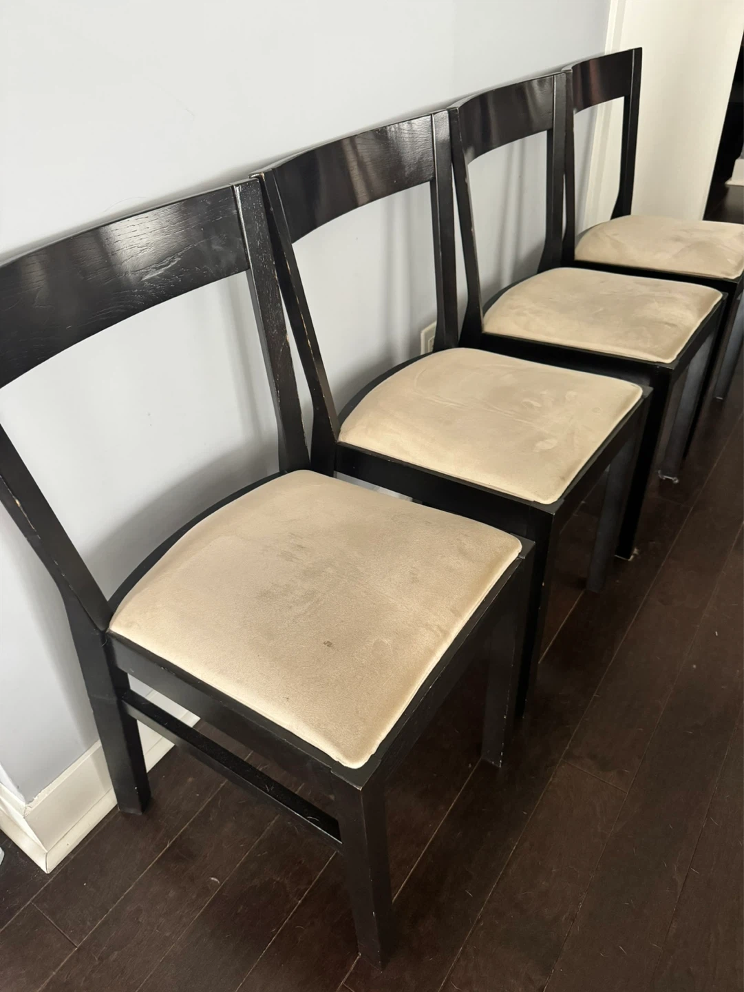 ⚽️ Set of 4 Dark Wood ikea Dining Chairs with Tan Upholstery