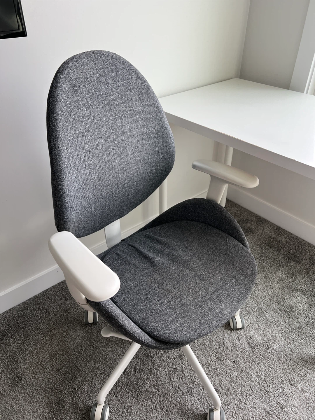 Ergonomic Office Chair
