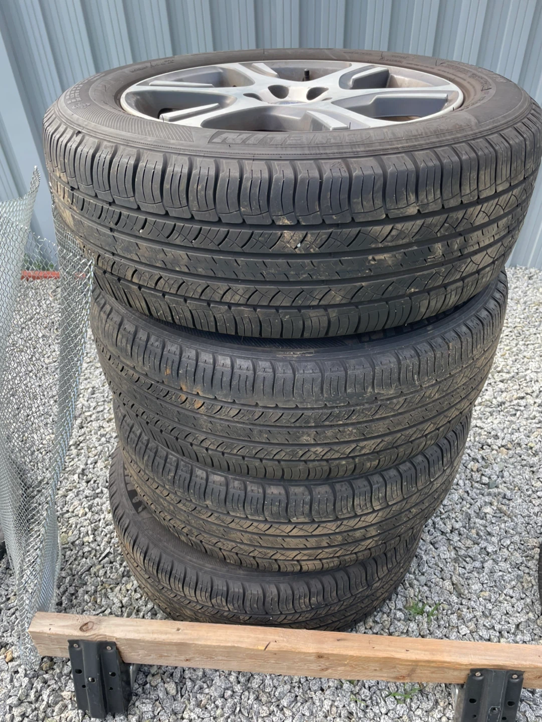 Volvo rims with tires