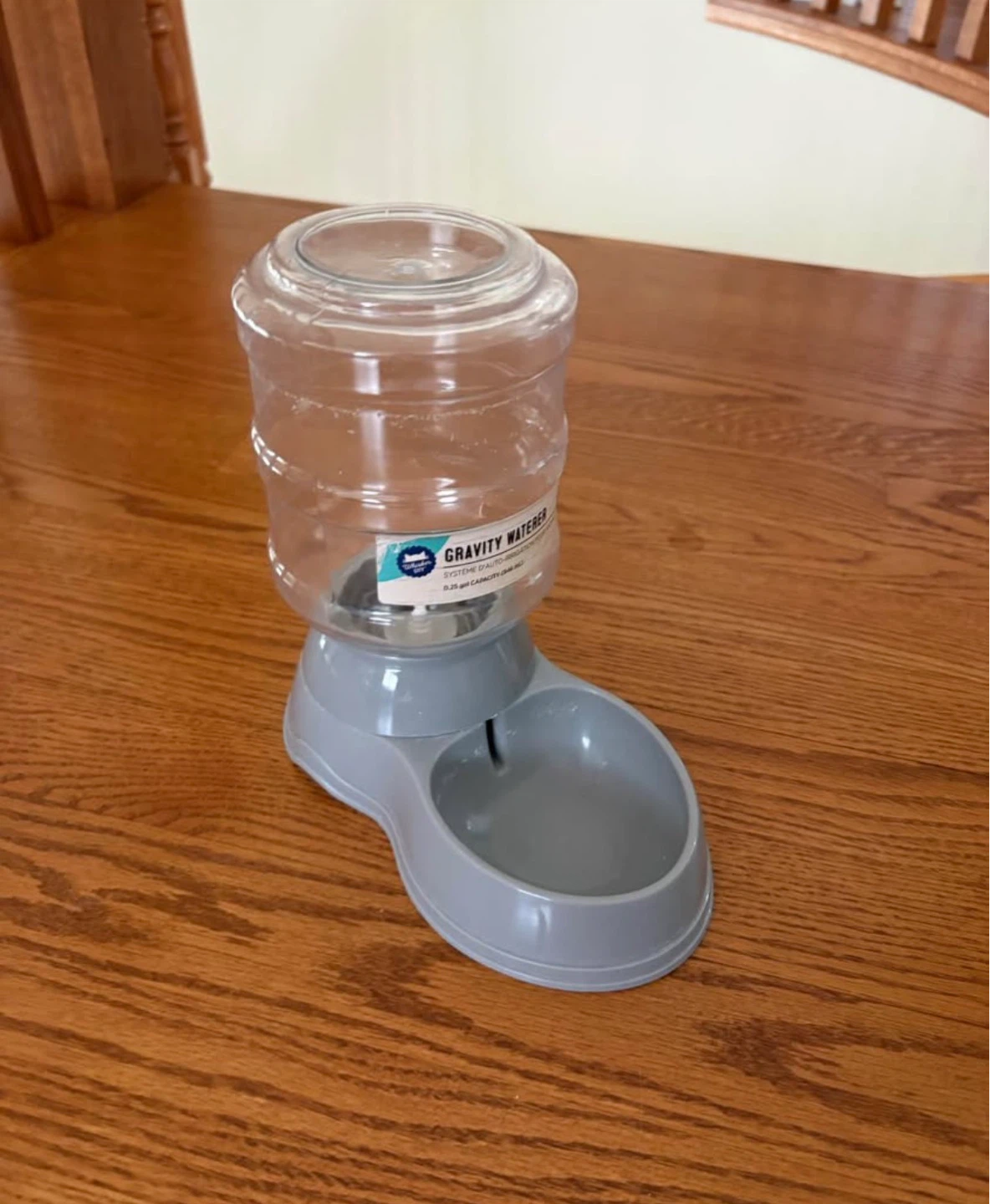 Gravity Pet Water Dispenser