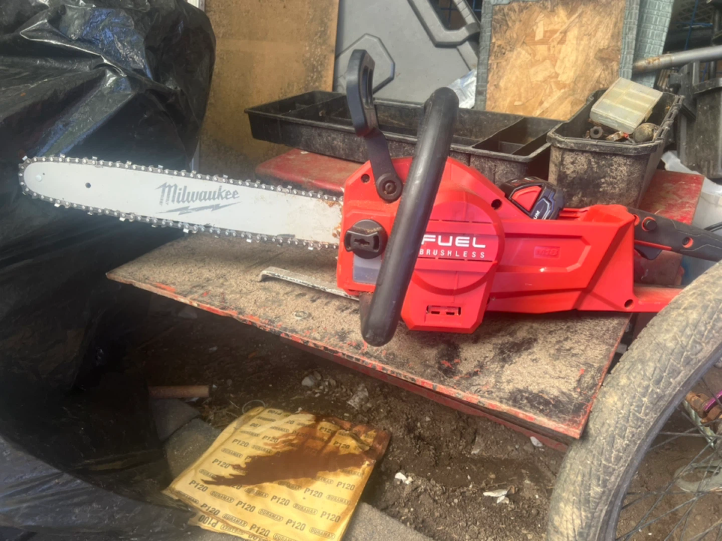 Milwaukee M18 FUEL Chainsaw