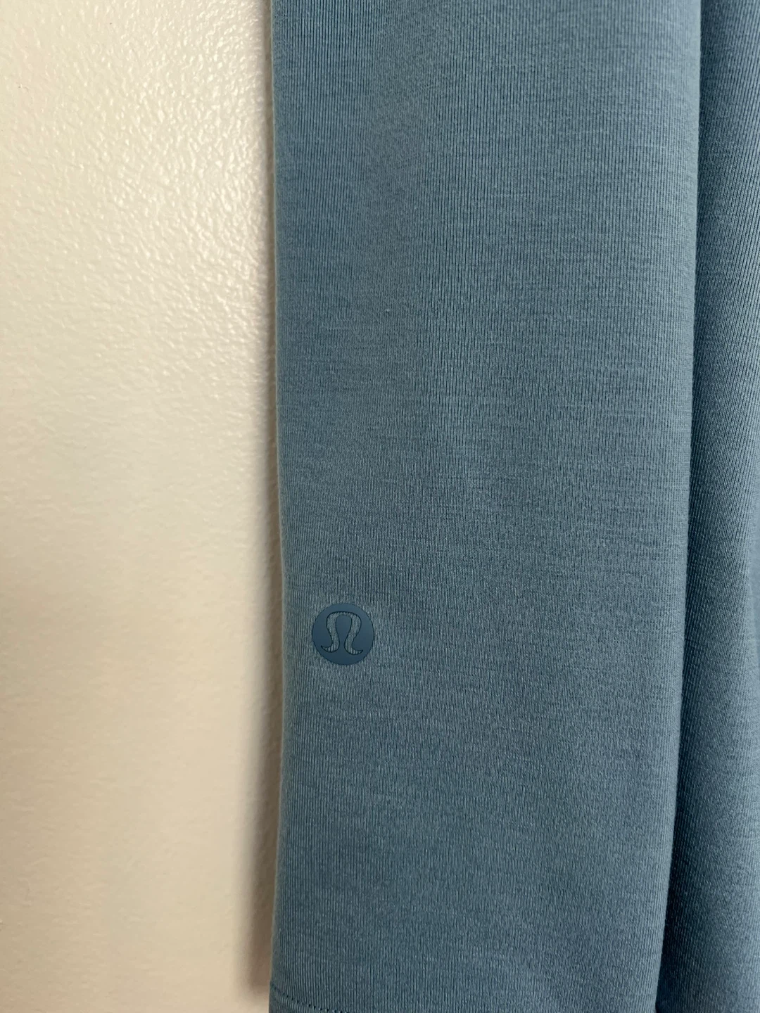 Men’s Lululemon fundamental T-Shirt - photo 3