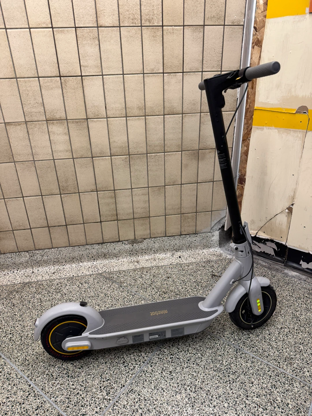 Segway Ninebot Electric KickScooter - photo 2