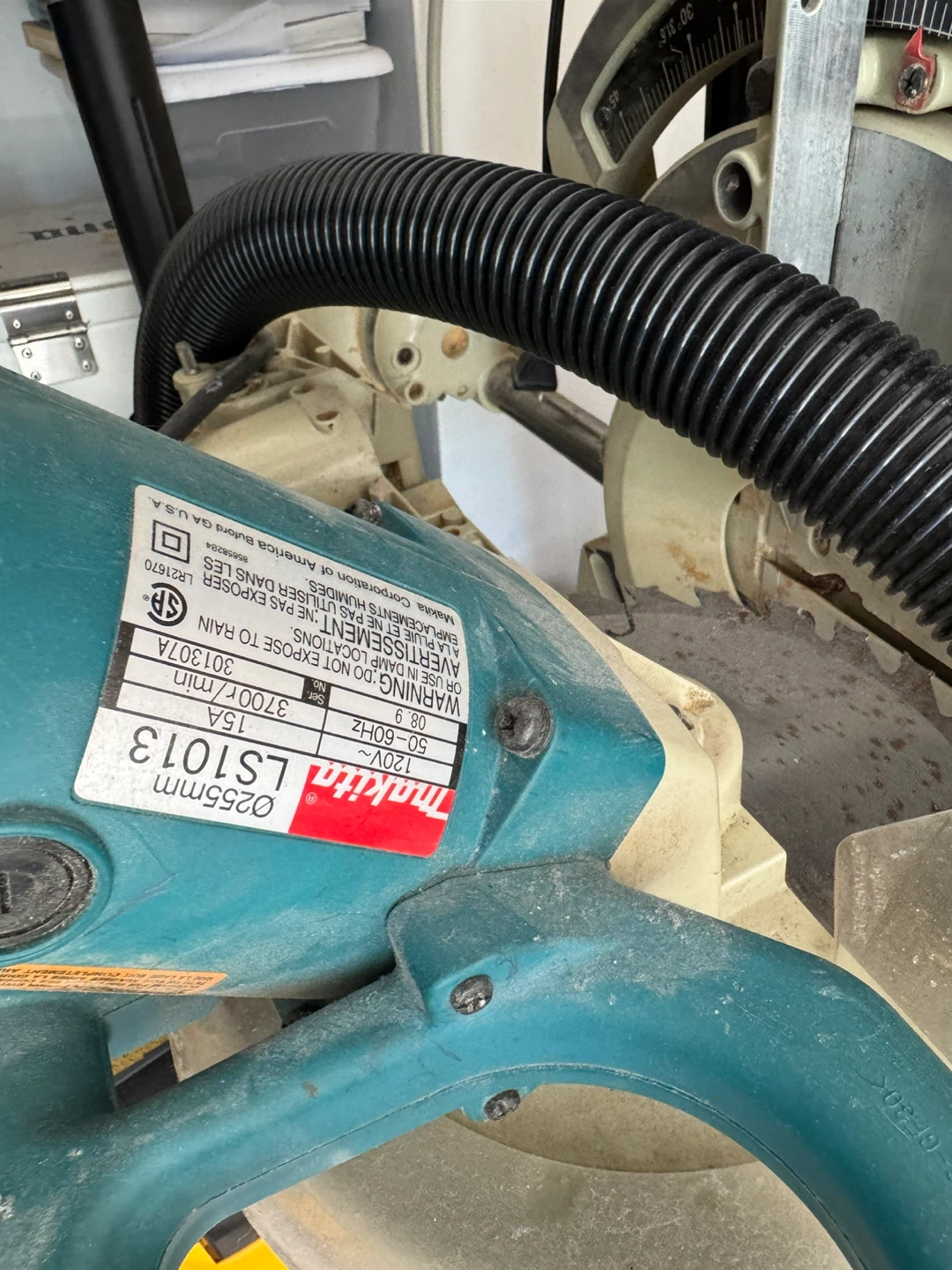 Makita 10” Sliding Compound LS1013 Mitre Saw with Stand
