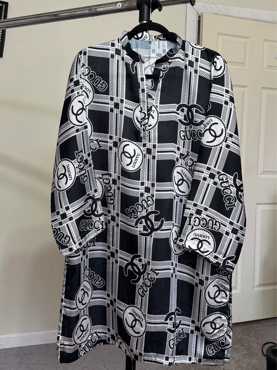 Brand new silk kurti/top/shirt - photo 2