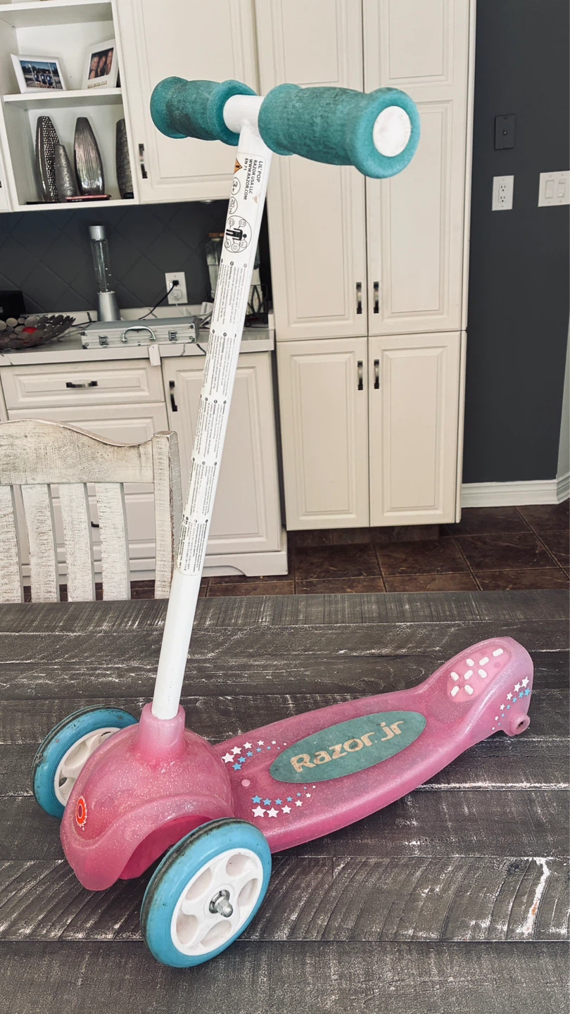 Razor Jr.  kids Scooter