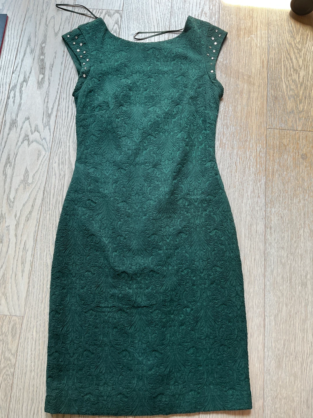 Zara Green Lace Textured Dress- Size S⚽️