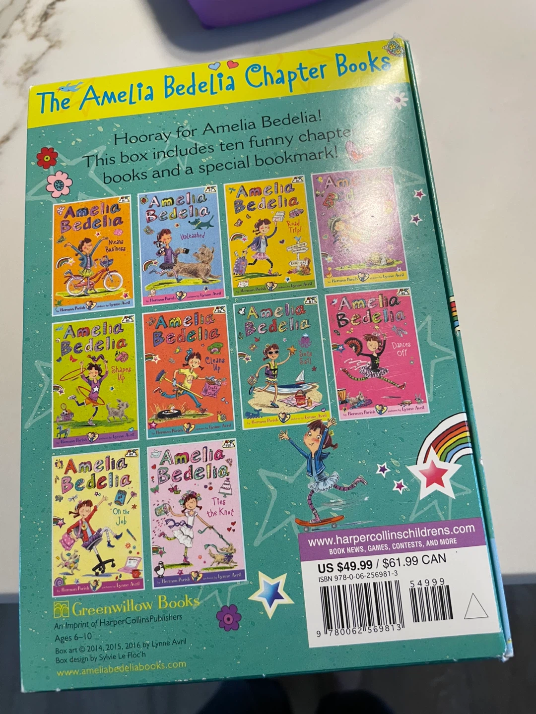 ⚽️Amelia Bedelia Chapter Books 10-Book Boxed Set - photo 2