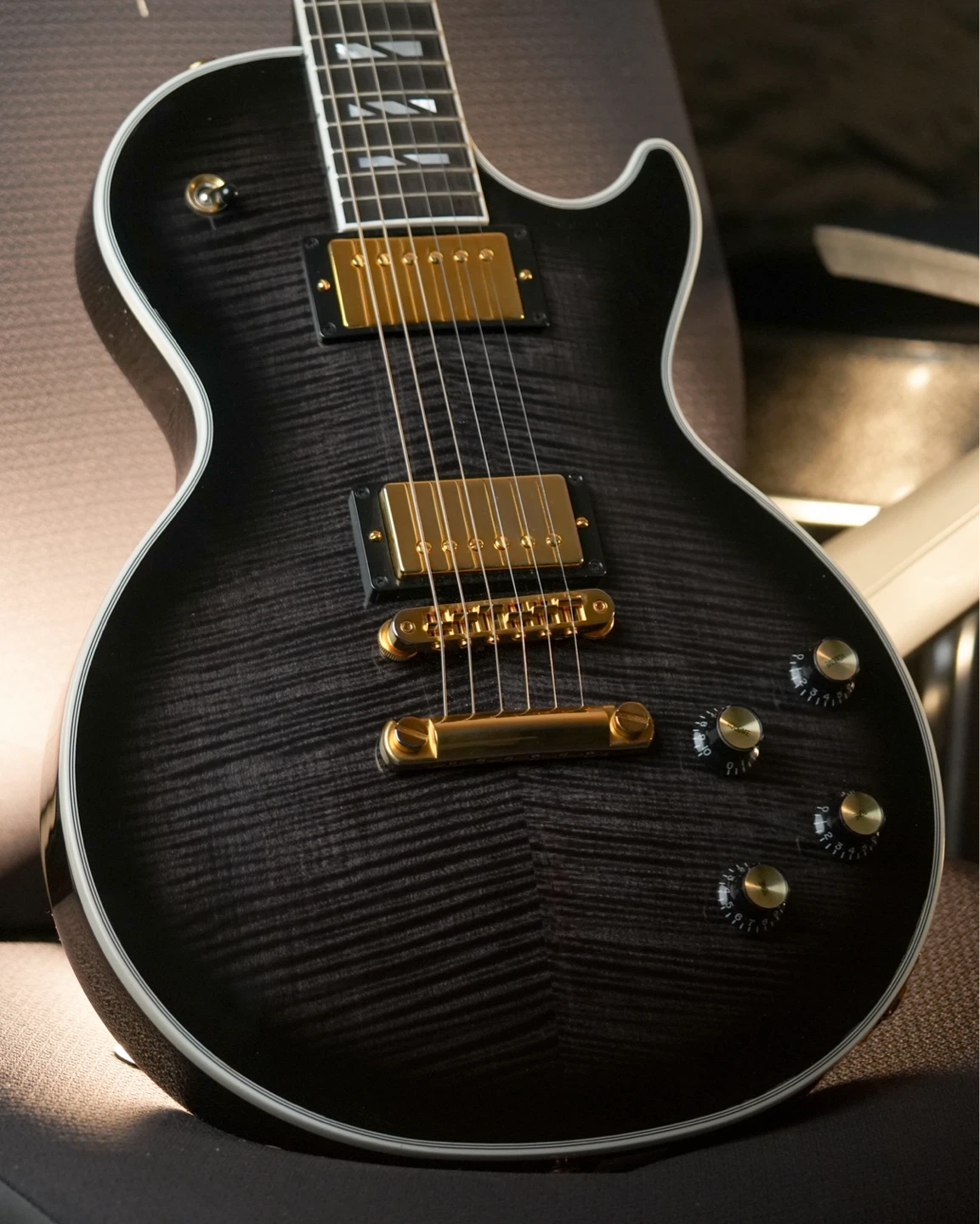 Gibson Les Paul Supreme - photo 2