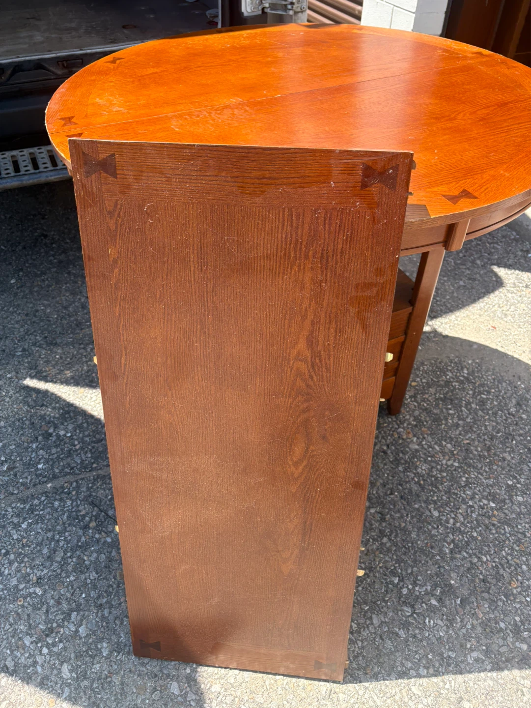 Free delivery used Round Drop Leaf Oak Dining Table - photo 4