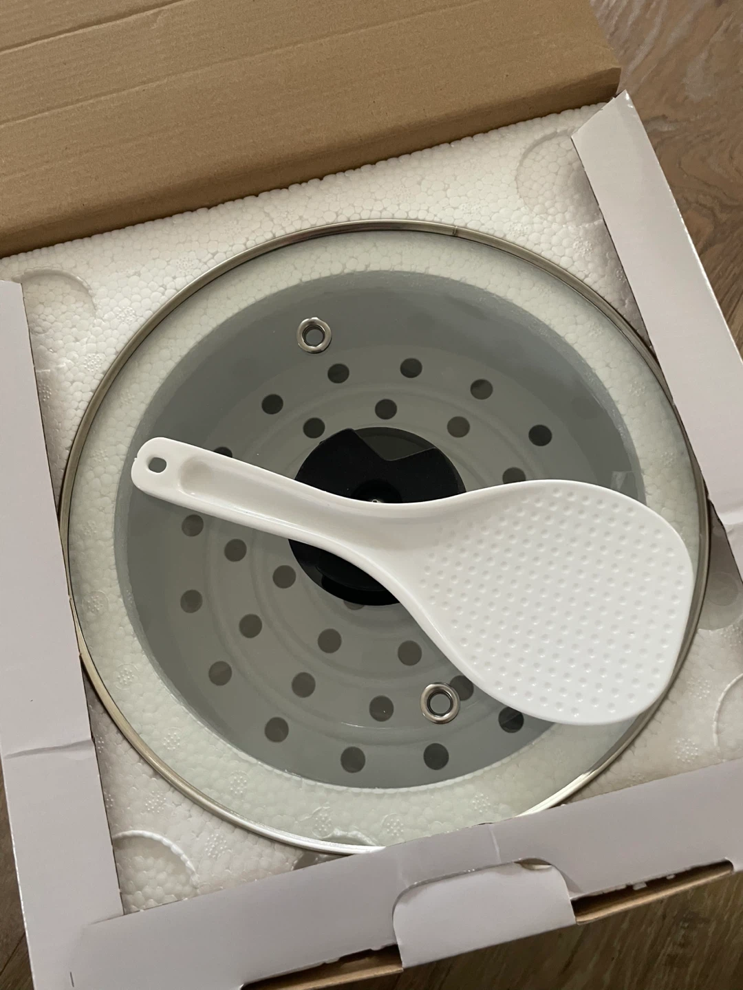 Dainty Rice Steamer Pot with Spoon ⚽️