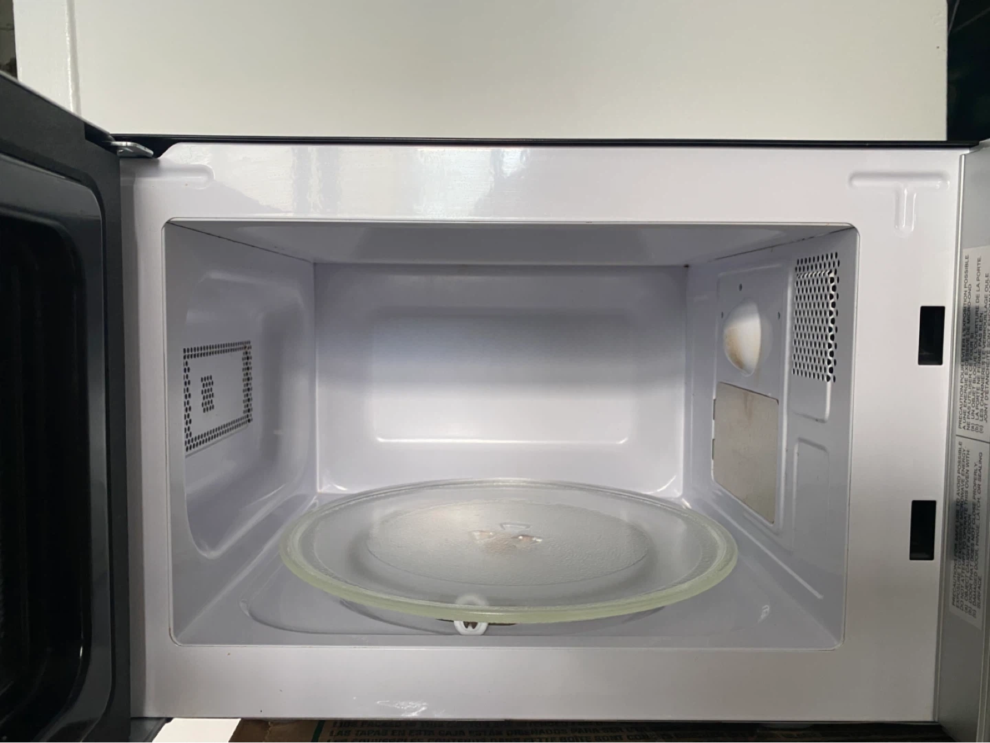 Microwave - photo 3