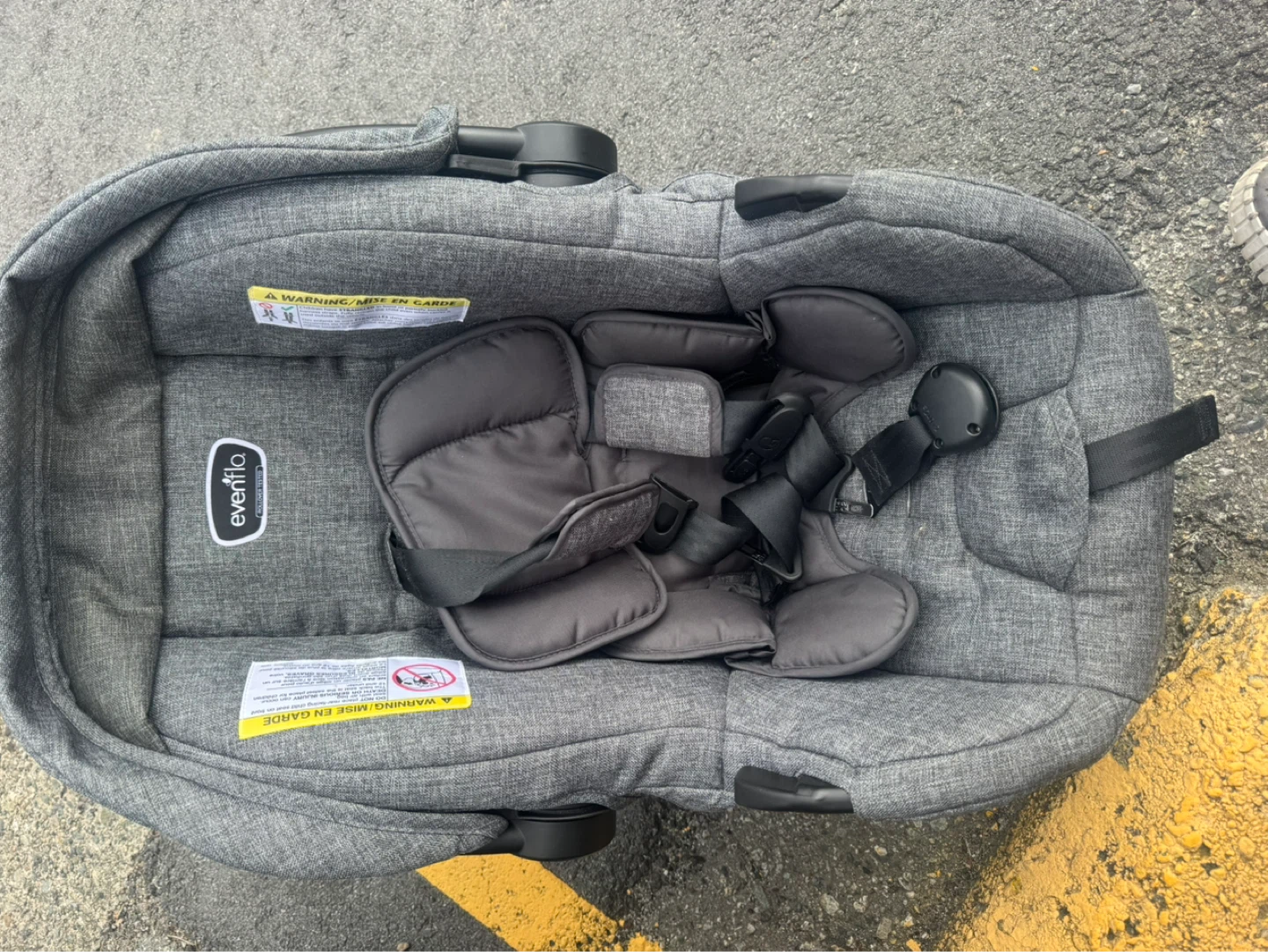 Evenflo Omani plus Baby Car Seat Base and troller - photo 2