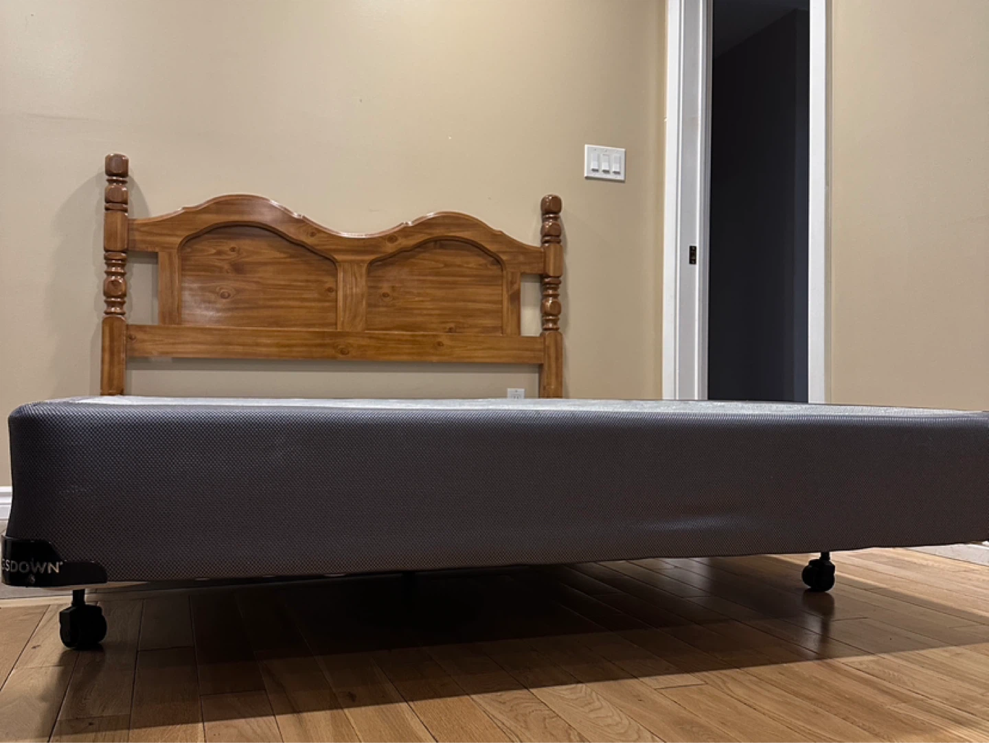 Ideal Furniture Wood Queen Bed with Box Spring (CAN DELIVER) - photo 5