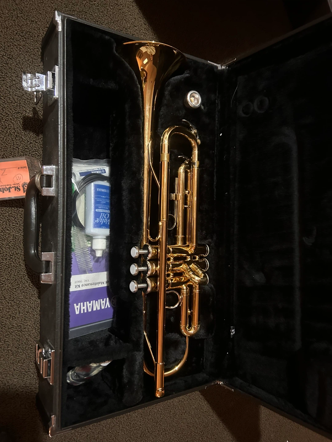 Yamaha Trumpet with Maintenance Kit - photo 3