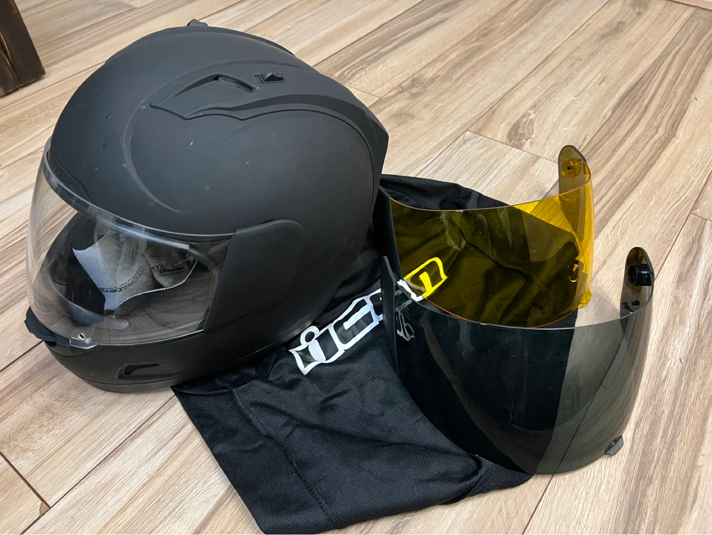 ICON Motorcycle Helmet - Matte Black - photo 2