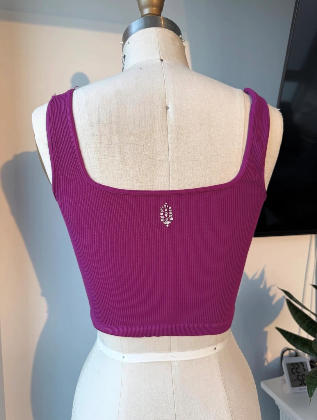 ⚽️Free People Ribbed Crop Tank Top size xs - photo 2
