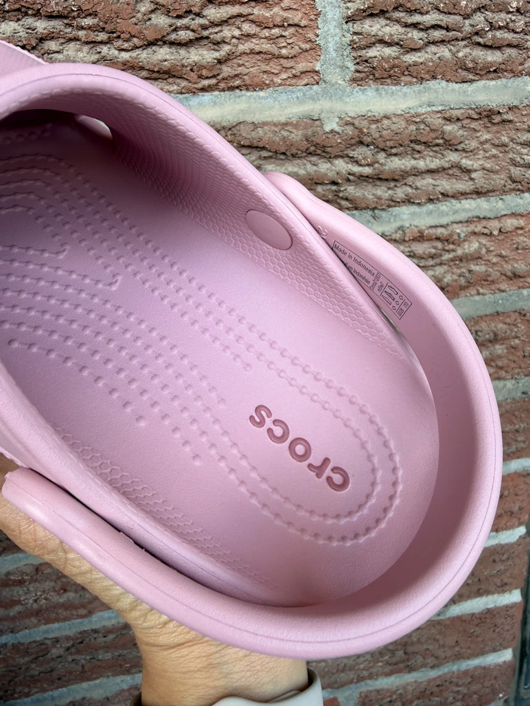 Crocs runner pink NEW WITH TAG - photo 2