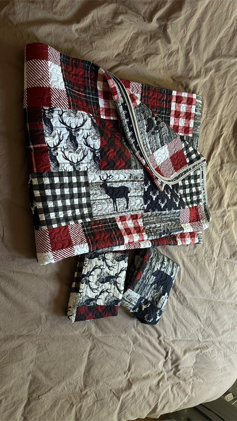 (queen size!) Patchwork Quilt with Deer & Bear Design + 2 shams - photo 3