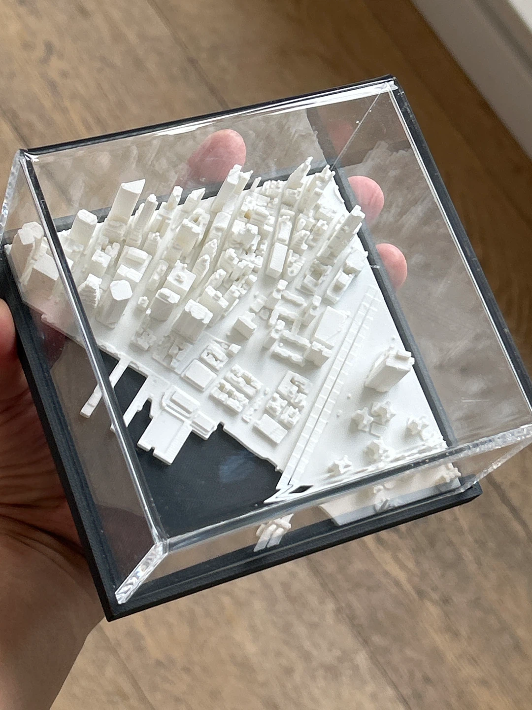 Mini World Cube Cityscape Display - photo 3