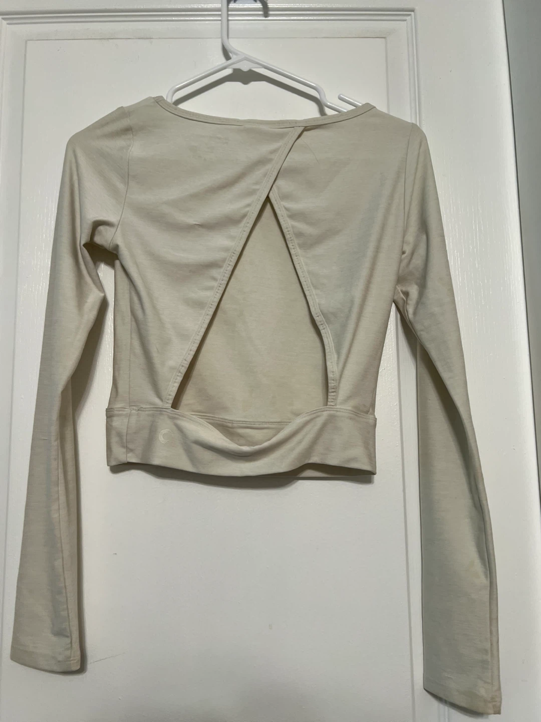 ⚽ The Constant Long Sleeve Crop Top - photo 4