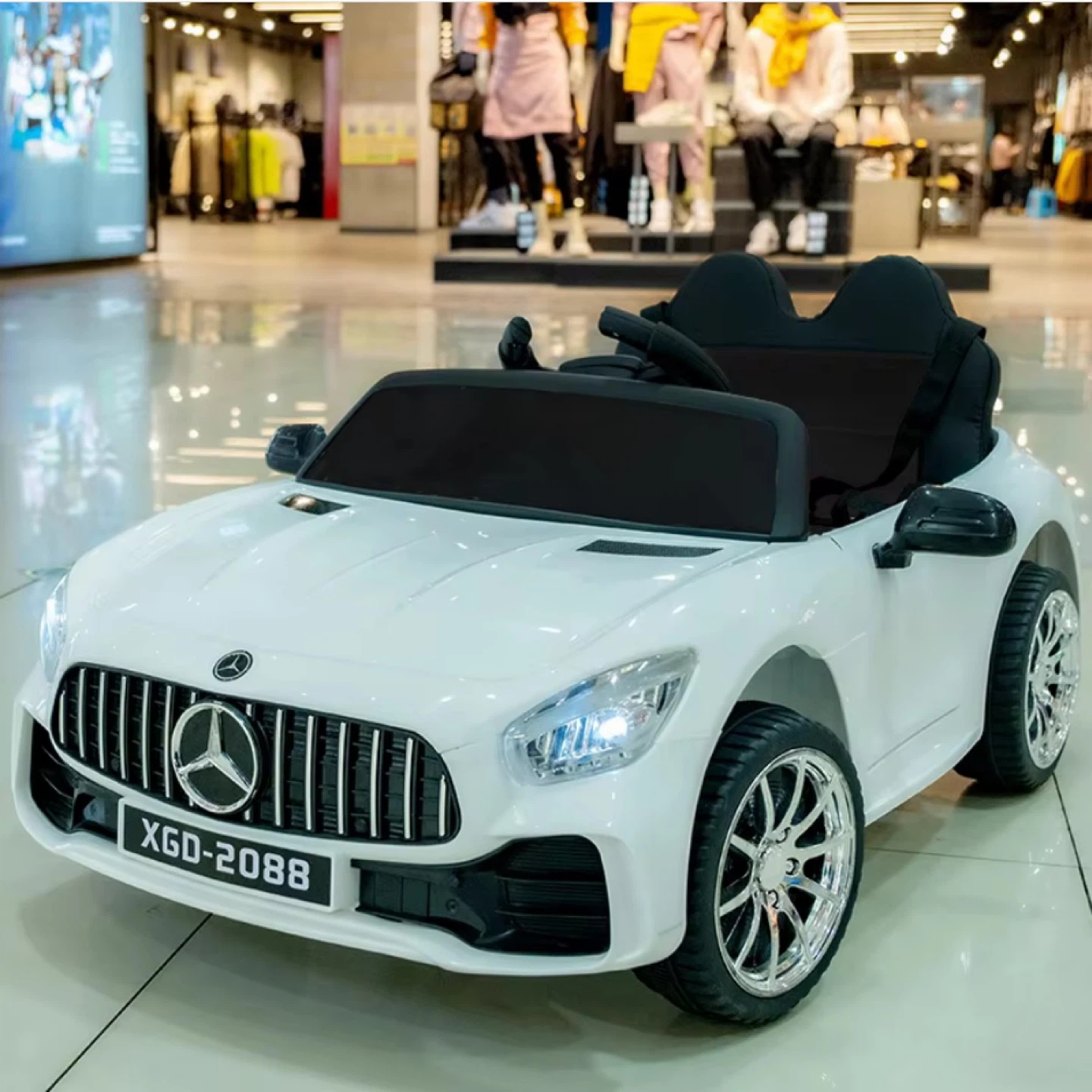 Kids Ride-On Car Mercedes-AMG - photo 2