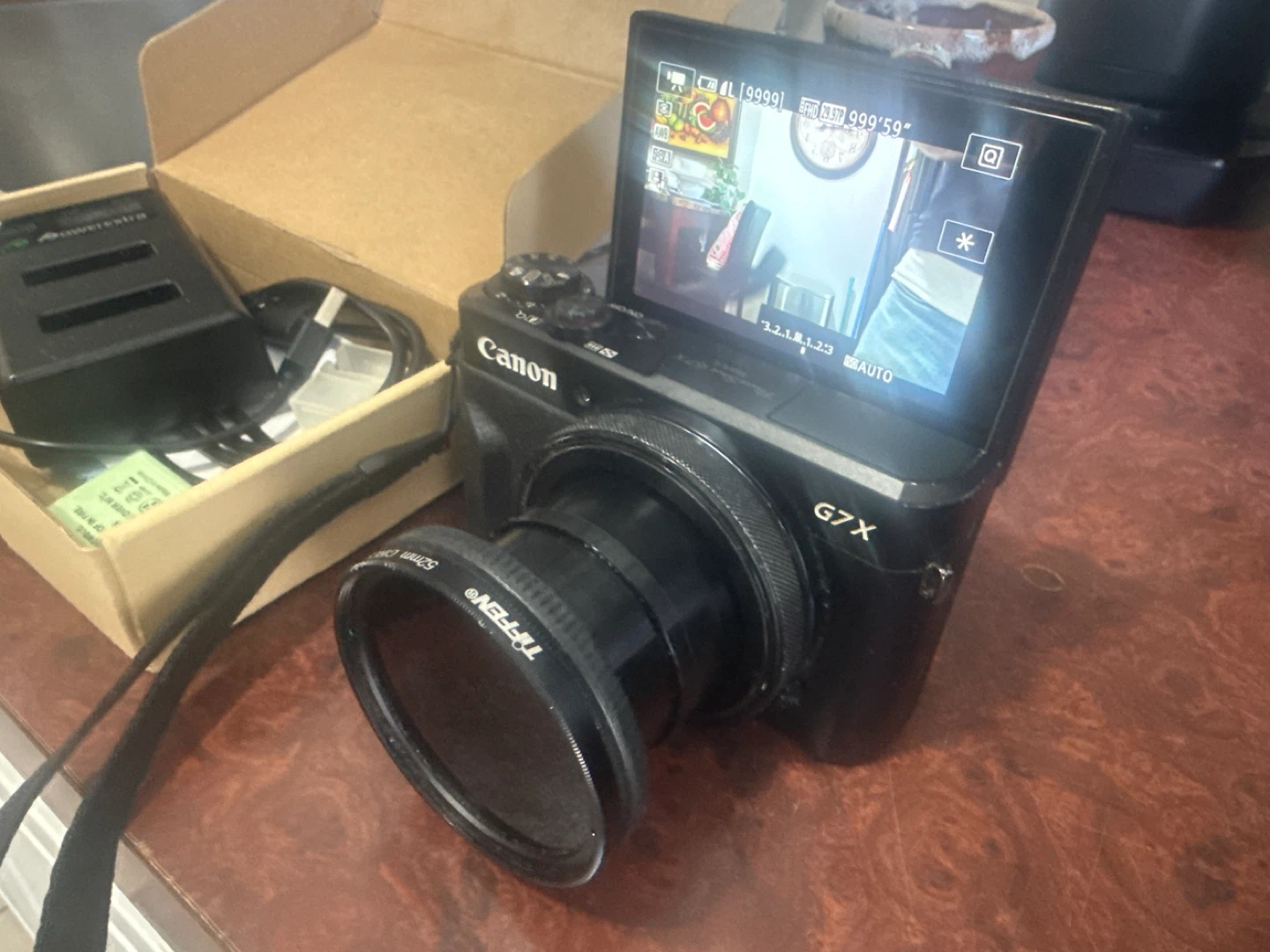 Canon PowerShot G7X Mark II Digital Camera