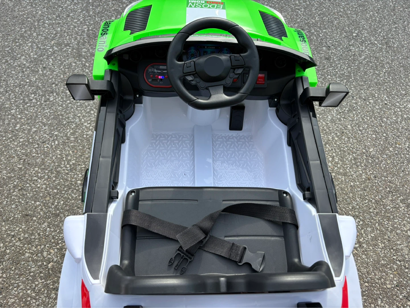 Brand new in the box Kids Ride-On Electric Car Green - photo 4