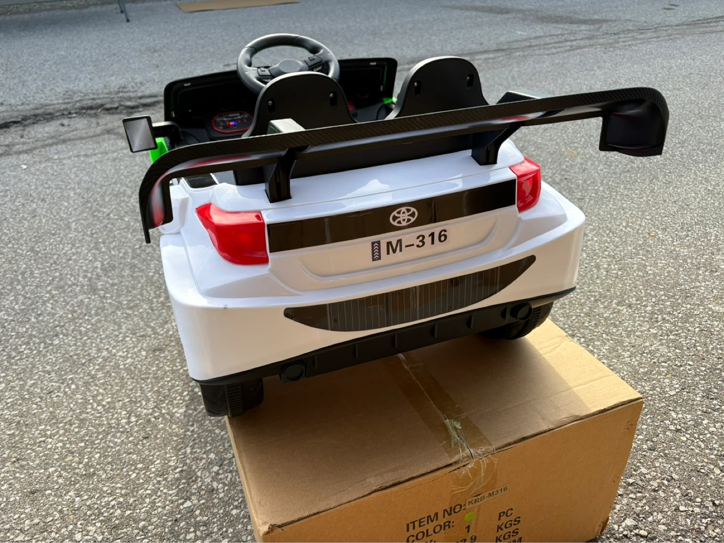 Brand new in the box Kids Ride-On Electric Car Green - photo 5
