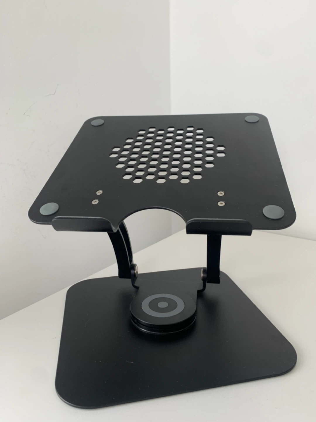 360 Black Adjustable Laptop Stand ⚽️ - photo 2