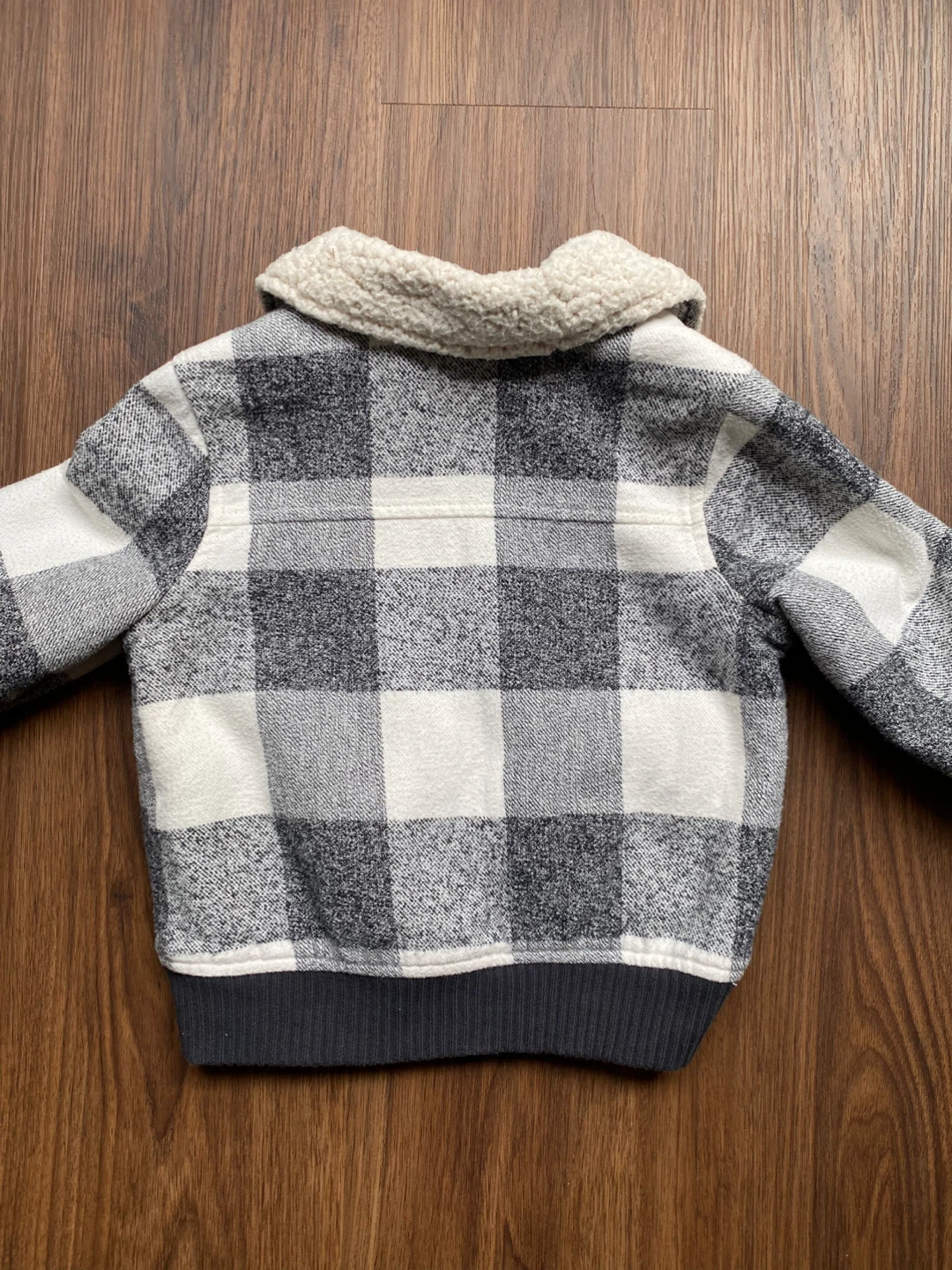 Old Navy Plaid Sherpa Lined Jacket Size 2T ⚽️ - photo 2