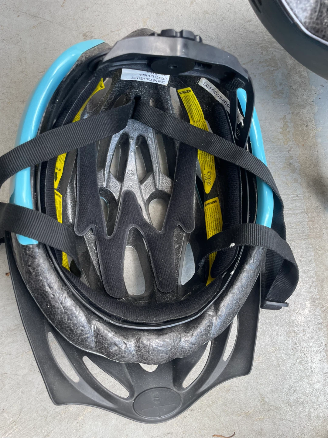 CCM Nexus Youth Helmet - photo 3