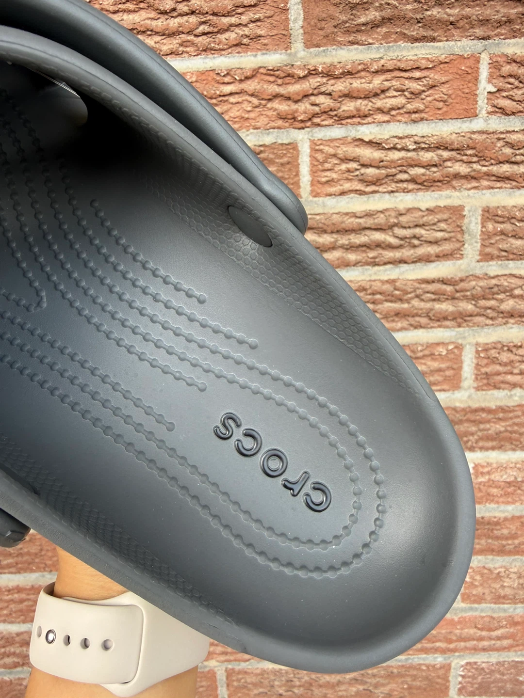 Crocs NEW WITH TAG -Size M7 - photo 3
