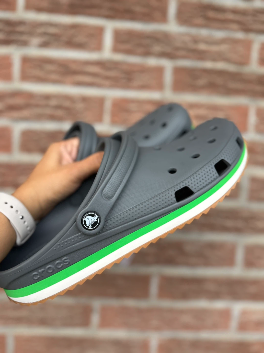 Crocs NEW WITH TAG -Size M7 - photo 4