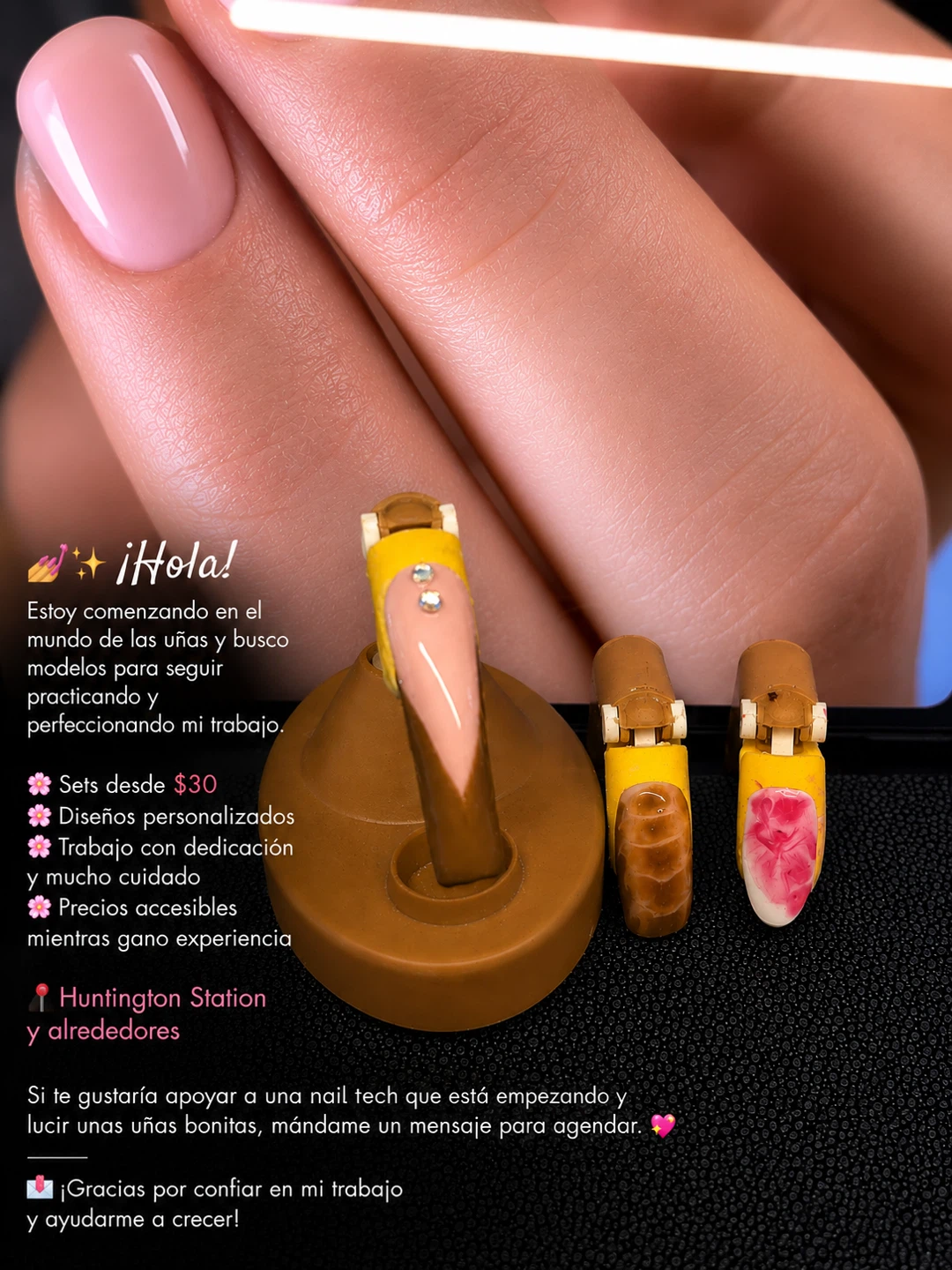 Nail Tech Offering Services