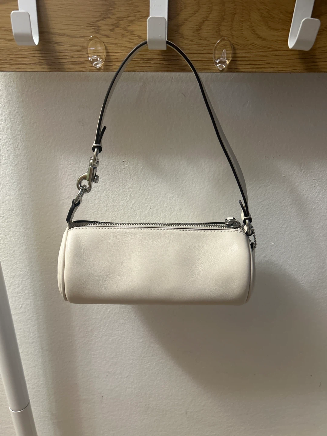 Coach Cream Leather Shoulder Bag  Brand  New ⚽️ - photo 3