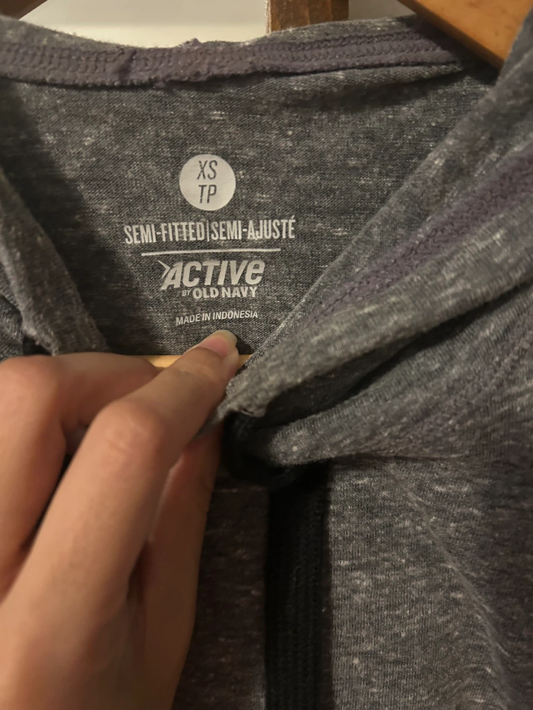Old Navy Grey Sleeveless Hoodie Tank Top ⚽️ - photo 3