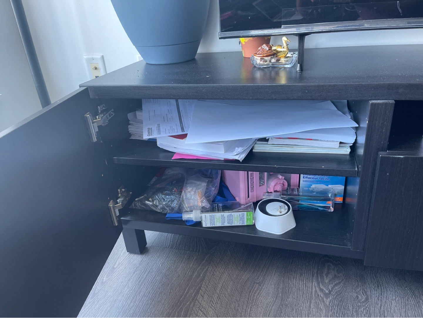 TV stand - photo 3