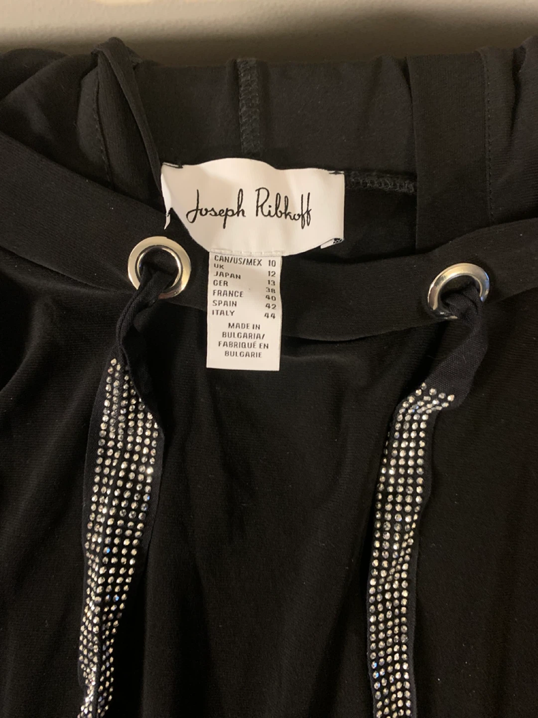⚽️ Joseph Ribkoff Black Hooded Rhinestone Drawstrings Size 10 - photo 3