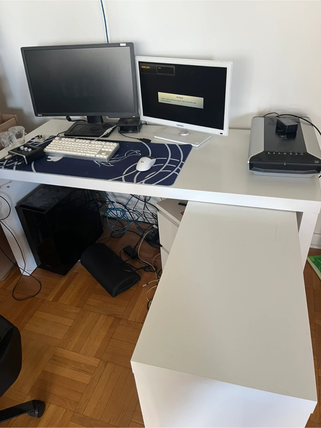 IKEA White L-Shaped Desk - photo 2