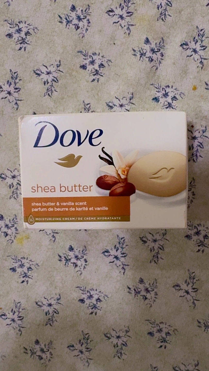 ⚽ Dove Shea Butter & Vanilla Scent Bar Soap