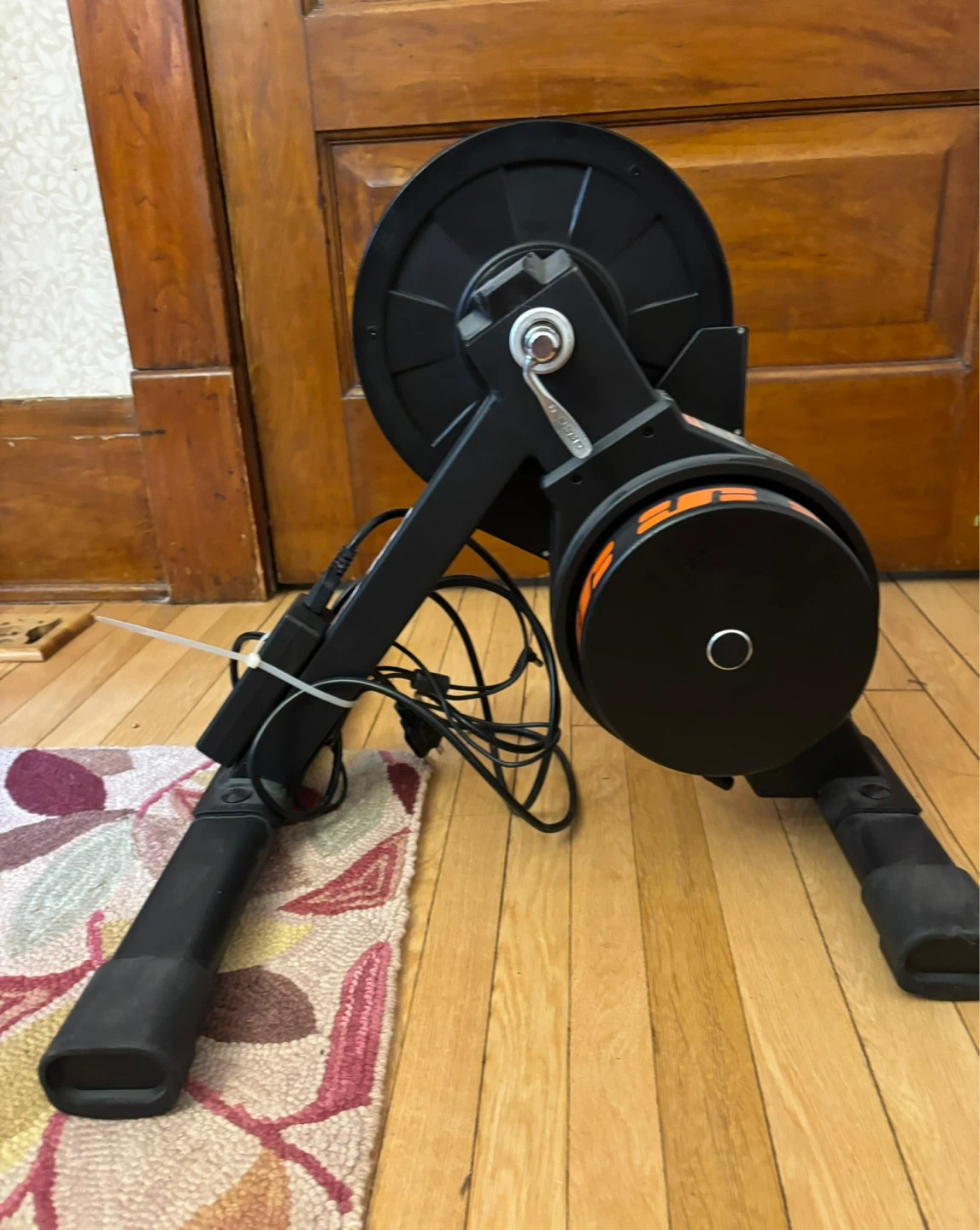 JetBlack Volt Indoor Bike Trainer - photo 4