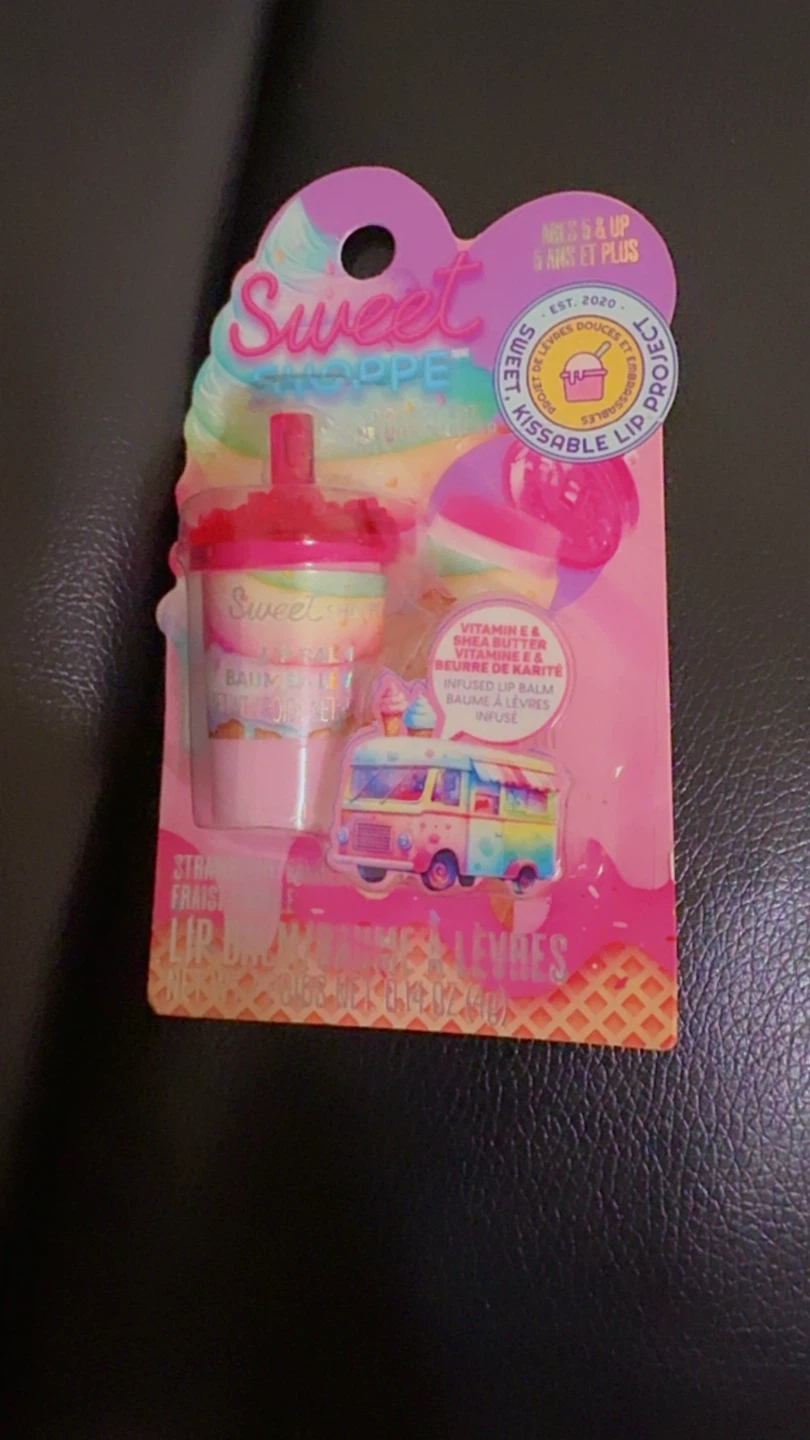 ⚽ Sweet Shoppe Strawberry Vanilla Lip Balm