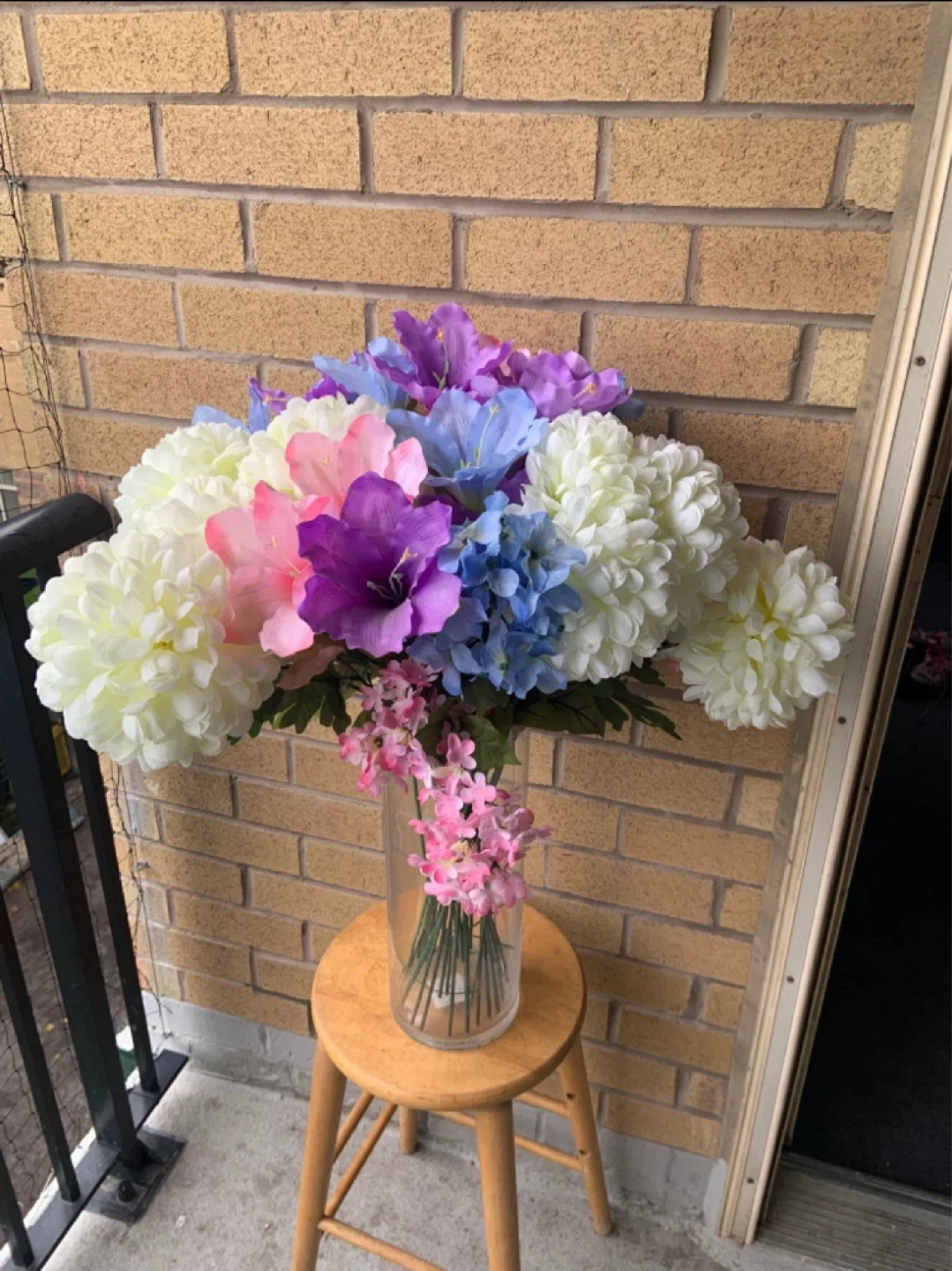 Beautiful Large Artificial Flower Arrangement in tall glass Vase - photo 2
